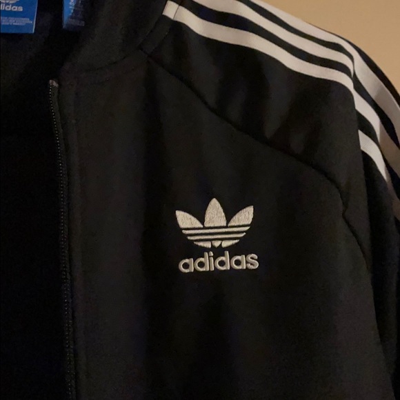 Women’s Adidas jacket - Picture 8 of 16